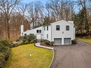 5 E Ridge Rd, Stamford, CT 06903