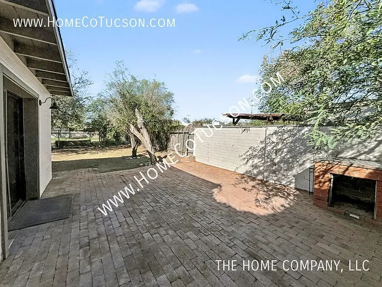 3435 E Elida St — Photo 21
