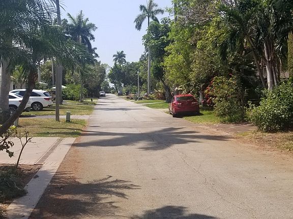 5th image of 7600 Beach Vw