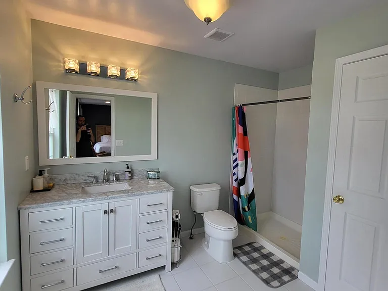 126 Elmwood Ave — Photo 23
