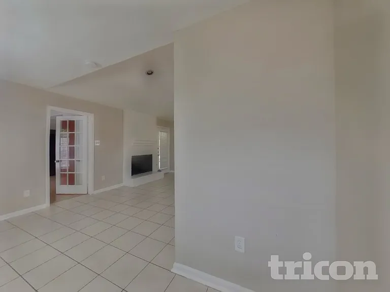 7902 Battlepine Dr — Photo 8