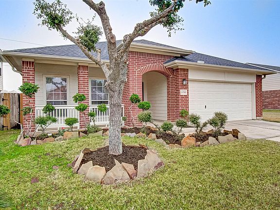 4th image of 11703 Forest Wind Ln