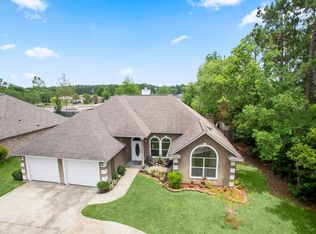 3420 N 9th St, Ocean Springs, MS 39564