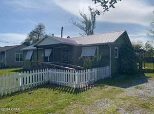 1541 N Oak Ave, Panama City, FL 32405