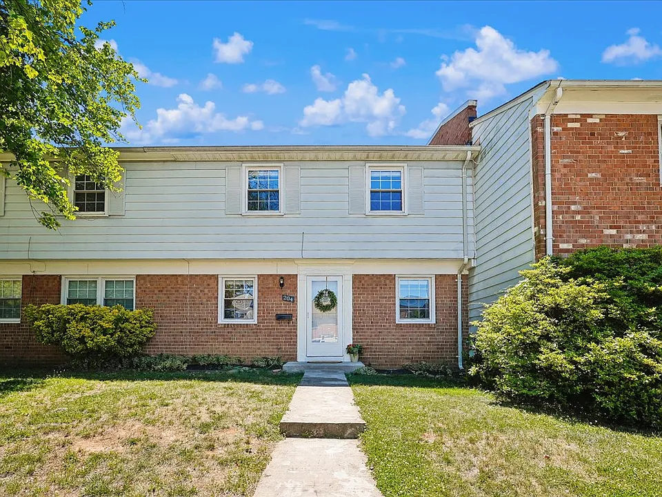 204 Shenandoah St SE