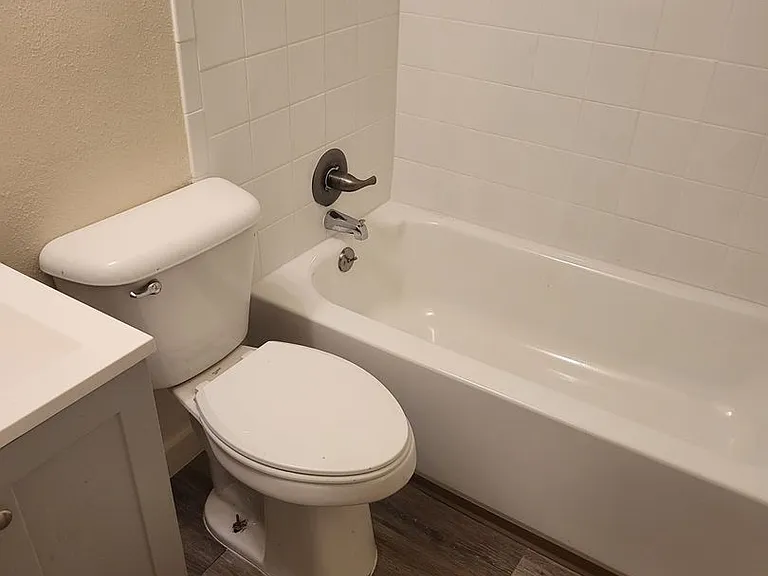 721 Santa Fe Ave SW — Photo 5