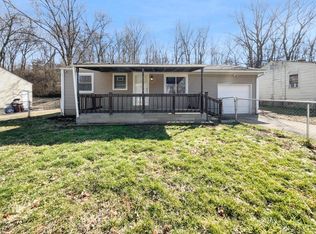 4108 Vannest Ave, Middletown, OH 45042