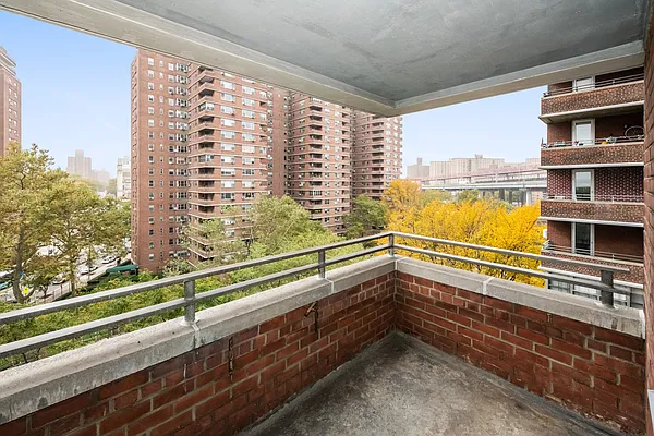 Sold by Better Homes and Gardens Real Estate Rand Realty | media 40