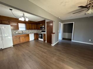 19 Oak Hollow Rd, Shawnee, OK 74804