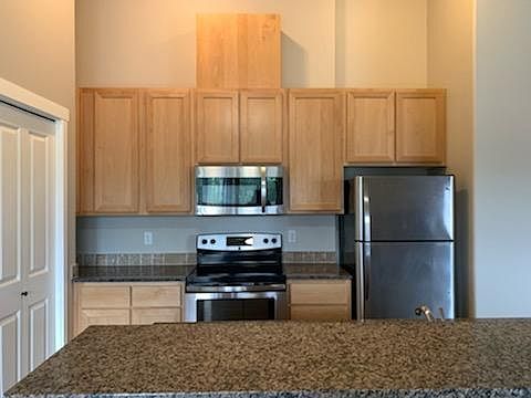 4th image of 614 NE 86th St #A103