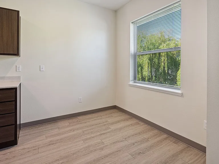 Mist Wood Apartments — Photo 10