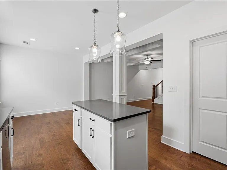 5372 Brooklands Dr — Photo 11