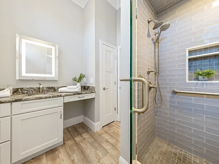 25 Carlisle Rd #R — Photo 9