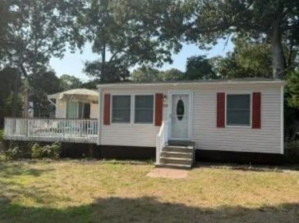 110 Pinewood Rd, Cape May, NJ 08204