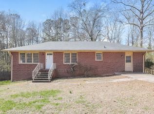2147 Camp Cir SW, Lilburn, GA 30047