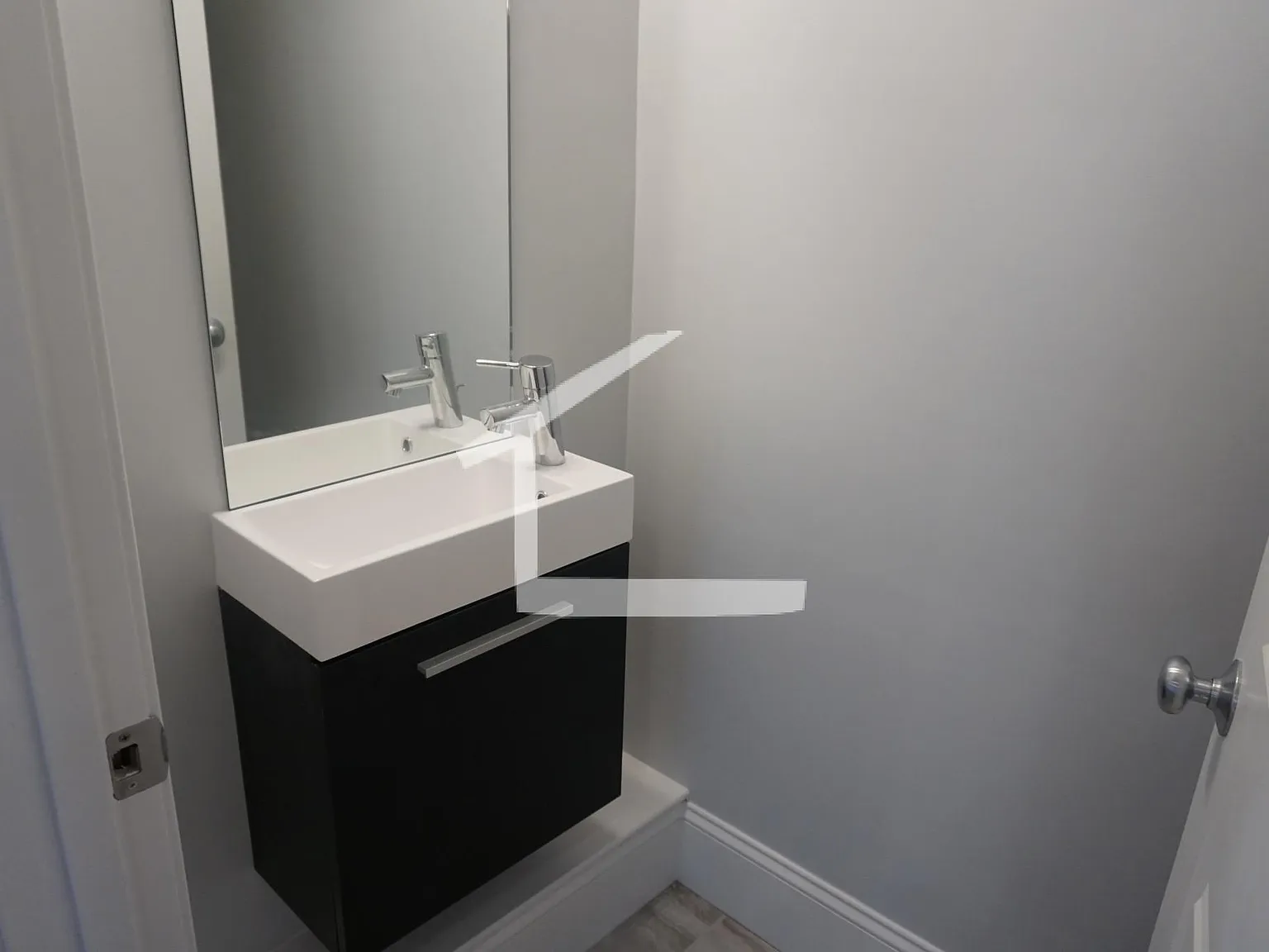 3 bed, 1.5 bath, 1000 sqft, $3,950 — Photo 4