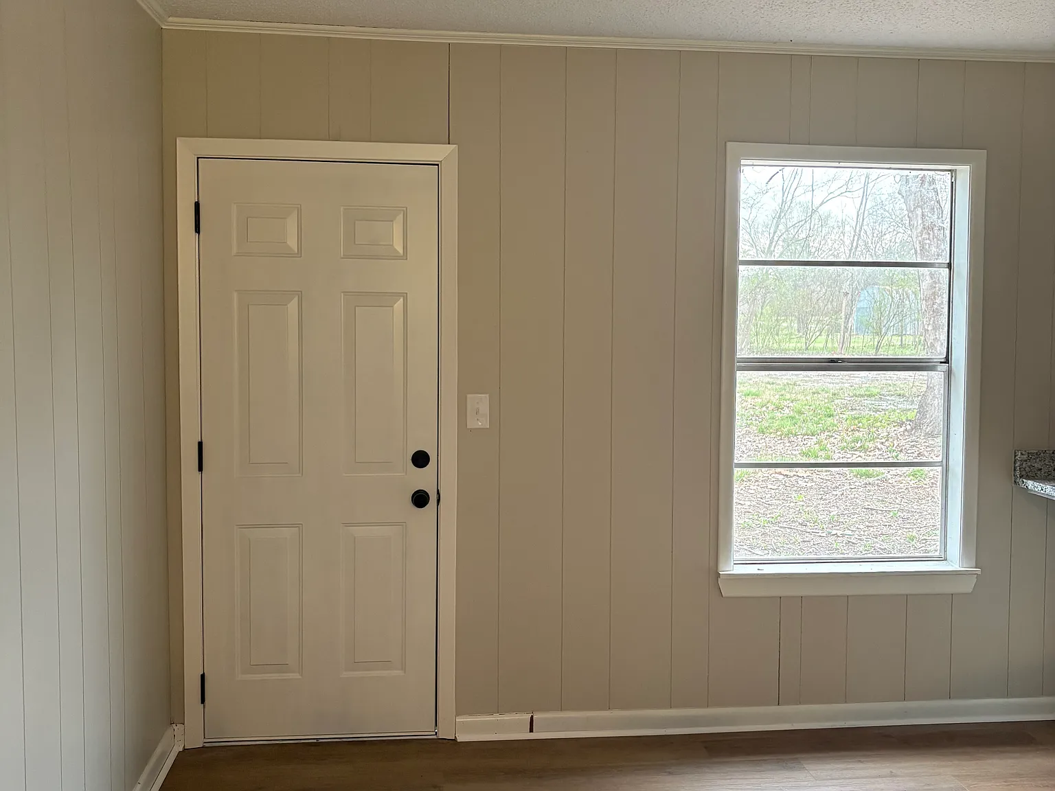 3 bed, 1.5 bath, 1456 sqft, $1,375 — Photo 4