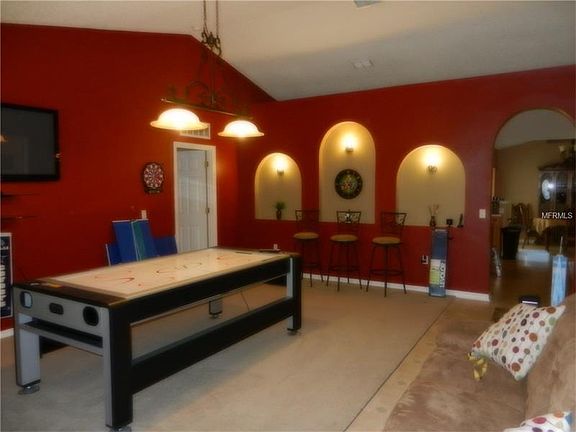 3rd image of 2572 Courtland Blvd