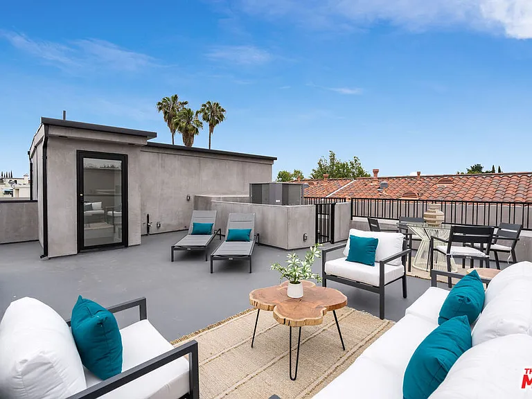 4326 Serene Pl #4 — Photo 4