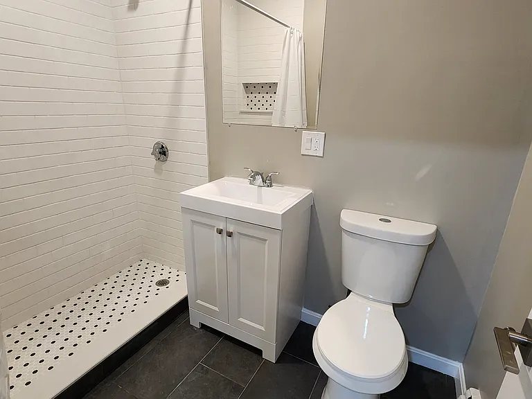 40 Evergreen St #14 — Photo 13