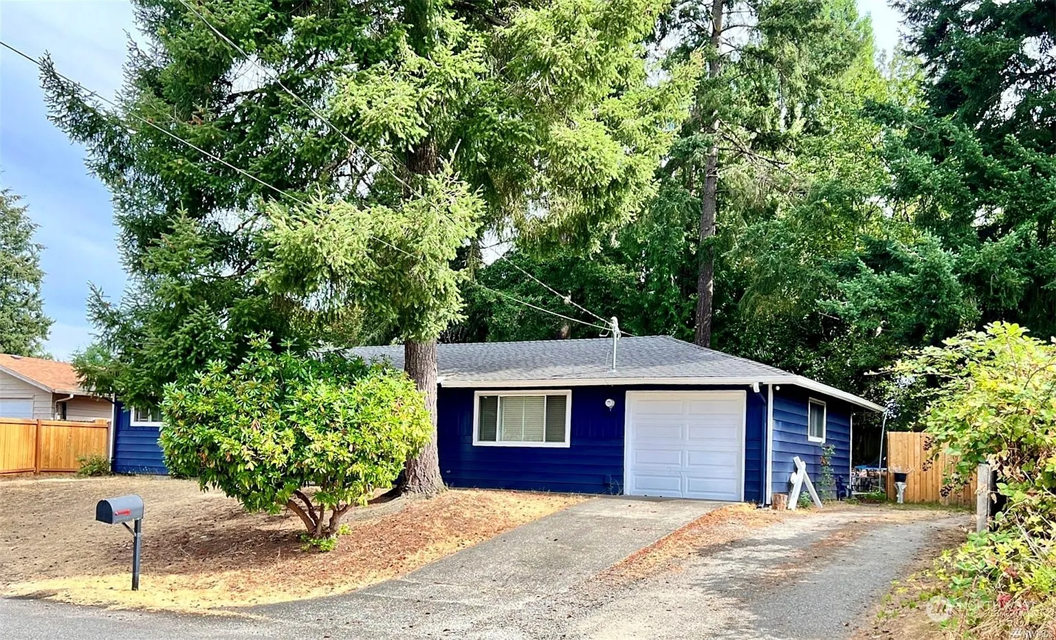 33116 28th Avenue SW photo 1
