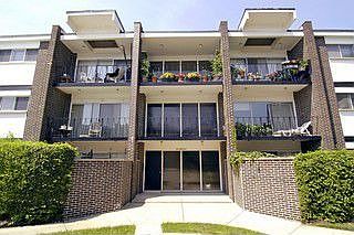 1st image of 10117 Cherry Pkwy #201
