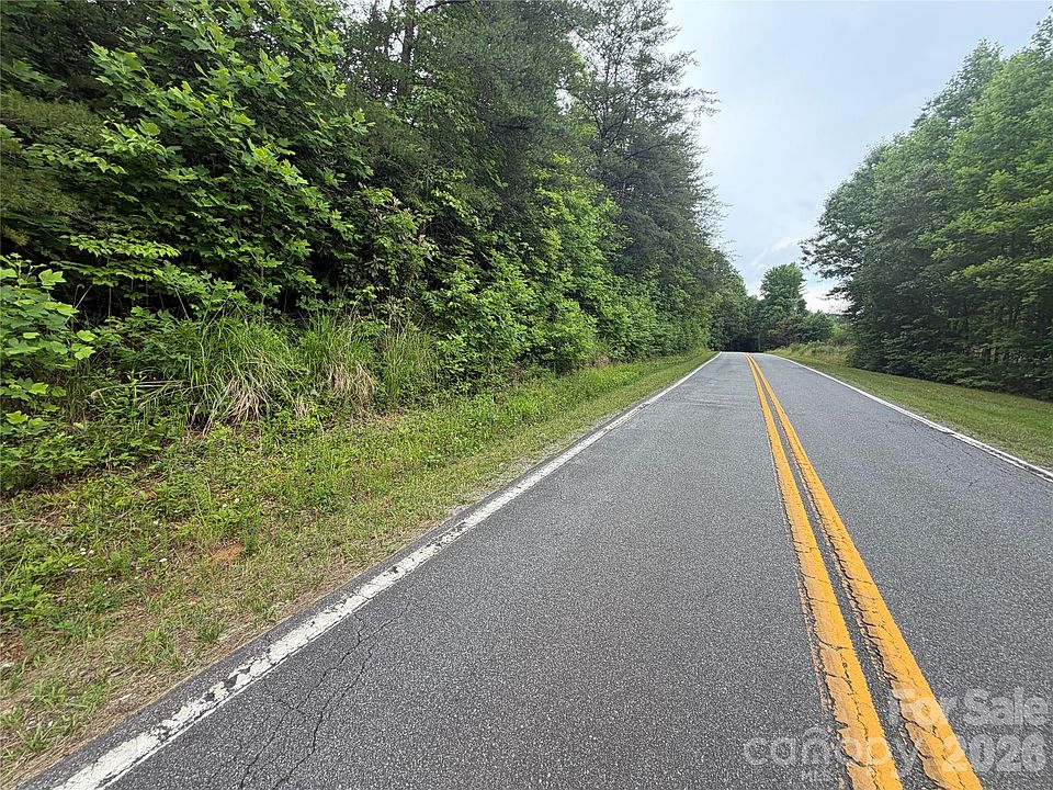 2nd image of 9 Parker Padgett Rd