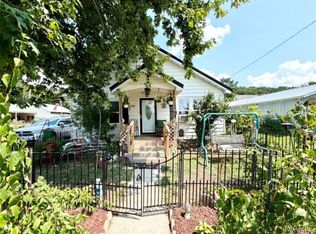 501 Washington St, Hamburg, IL 62045