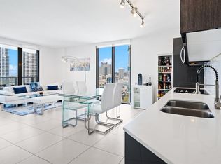 31 SE 6th St #2002, Miami, FL 33131