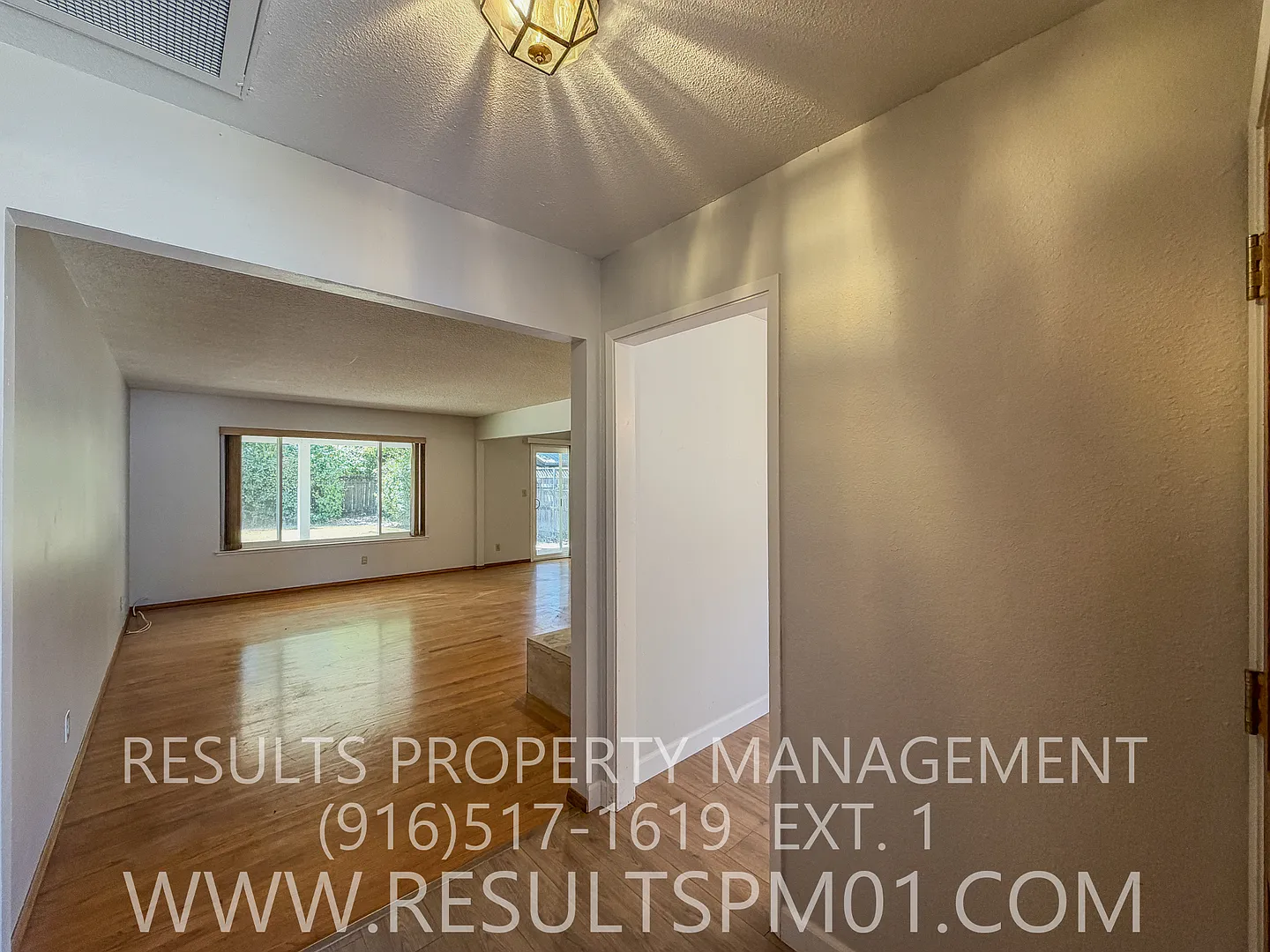 Nice Citrus Heights 4 Bedroom Home — Photo 2
