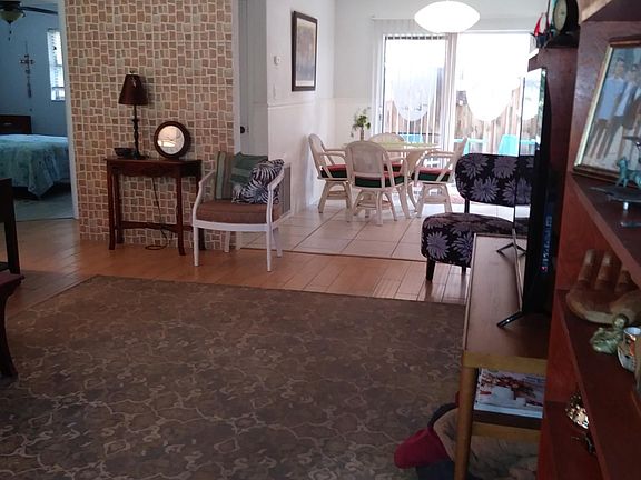5th image of 5202 20th Ave S