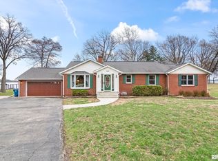 180 E Hazel Dell, Springfield, IL 62712