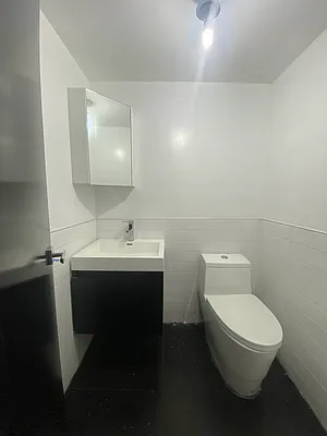 Rented by Hagstrom Management Inc | media 14