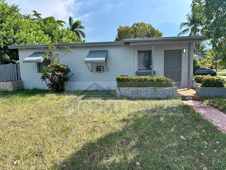 4771 NE 17th Ave — Photo 18