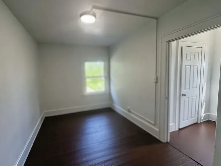 724 S Linden Ave — Photo 12