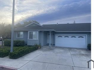 7556 Rogers Ln, Gilroy, CA