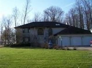 470 Avalon Dr SE, Warren, OH