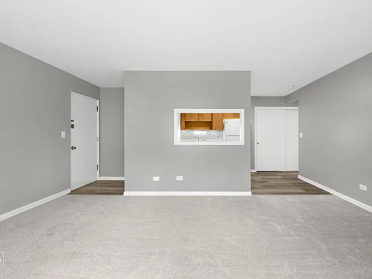 Welcome Home to 300 N Brockway Court — Photo 8