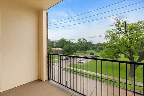 1317 Palm Canyon Dr — Photo 16