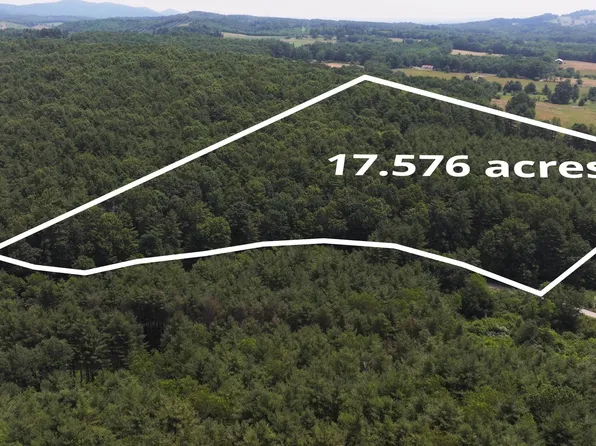 2 Merifield Rd NW, Willis, VA 24380