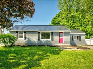 204 S Webber Dr, Chittenango, NY 13037