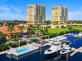 140 Riviera Dunes Way APT 604, Palmetto, FL 34221