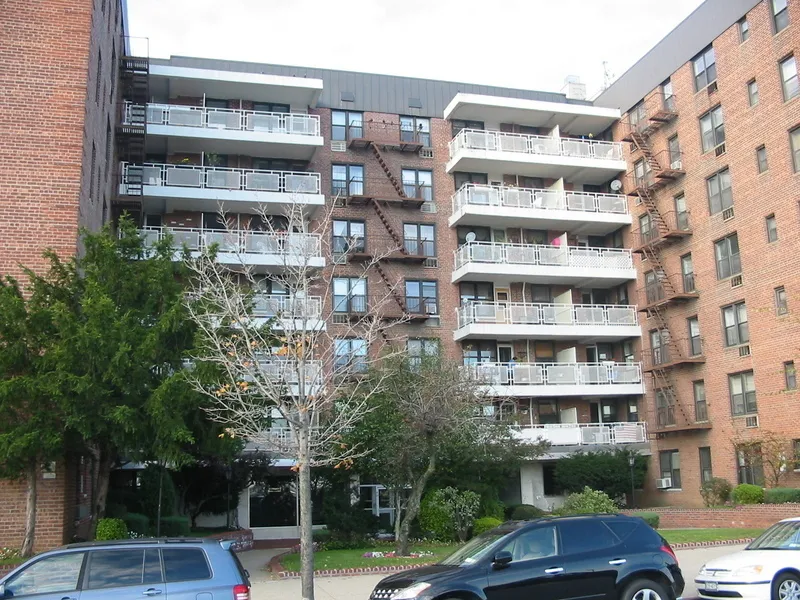 3235 Emmons Avenue in Sheepshead Bay Sales, Rentals, Floorplans
