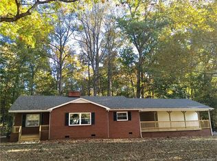 1144 Kelly Road, Mount Holly, NC 28120