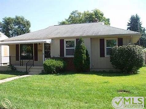 FRONT HOUSE.JPG