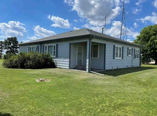 546 County Rd E, Minneola, KS 67865
