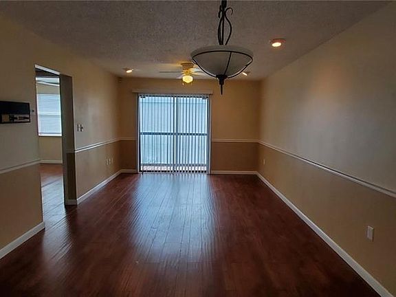 2nd image of 5030 Terrace Palms Cir Unit 202