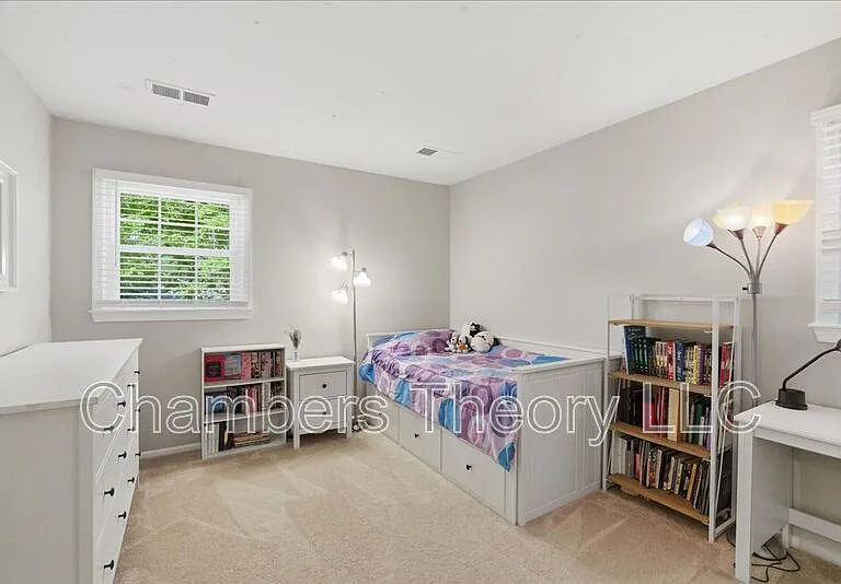 9902 Madrigal Way — Photo 18