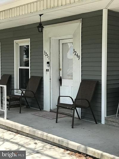 2nd image of 3249 Main St