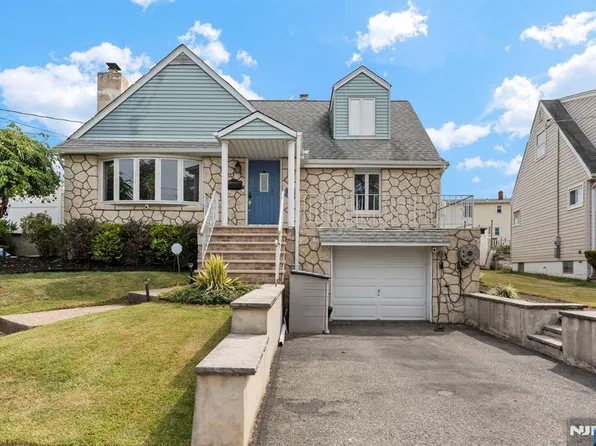 12 Calvin Ave, Lodi, NJ 07644